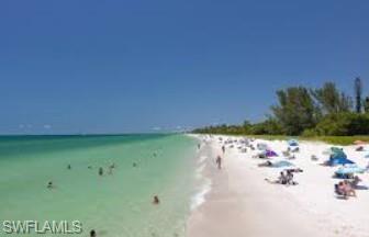VANDERBILT VILLAS - Residential Lease