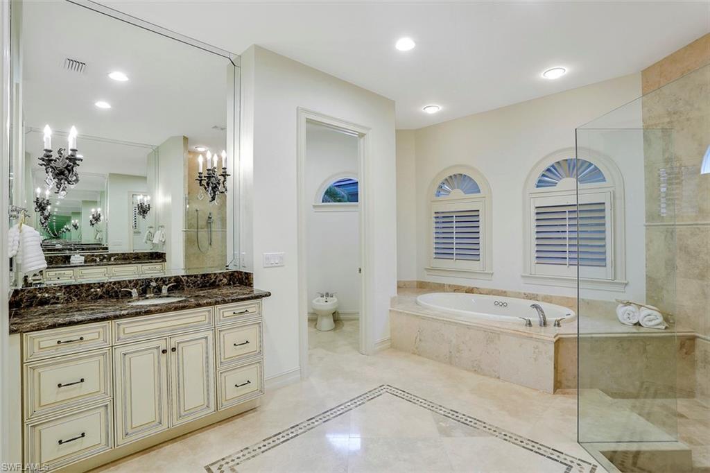 ROYAL HARBOR - Residential