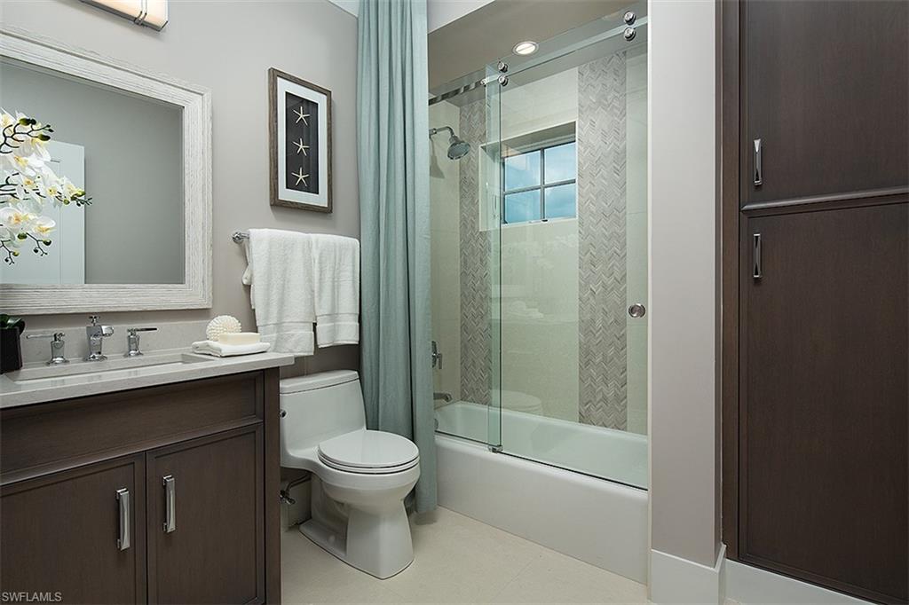 MANGROVE BAY - Residential