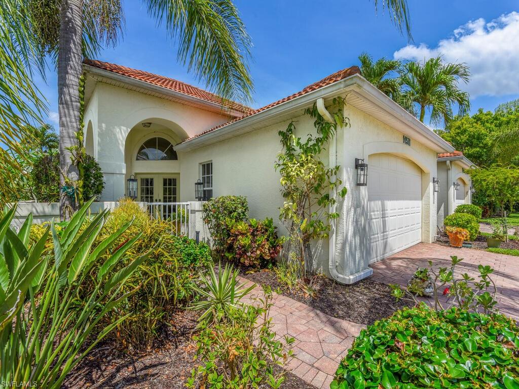 WATER'S EDGE - Residential