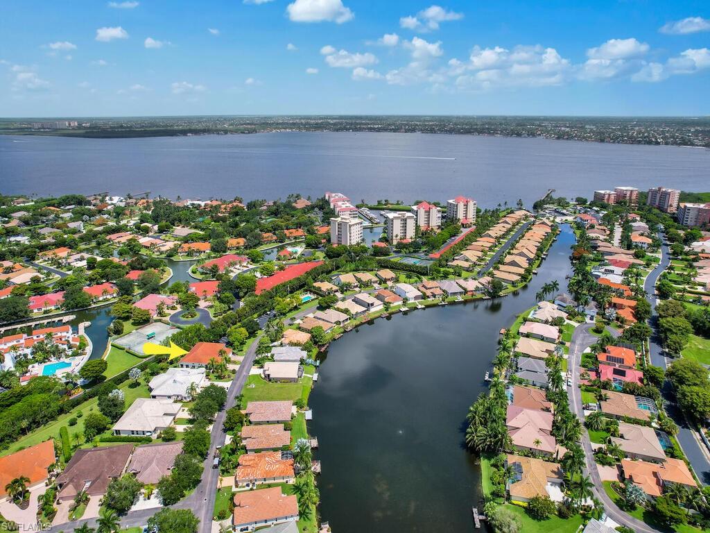 WATER'S EDGE - Residential