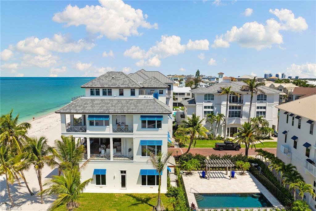 BAREFOOT BEACH - Residential