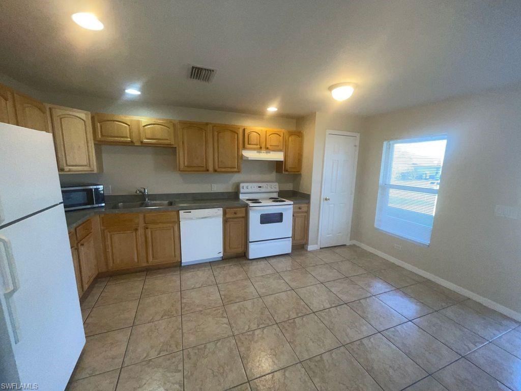 LEHIGH ACRES - Residential Lease
