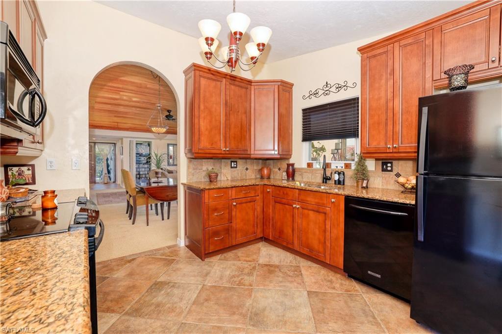 PHEASANT COURT VILLAS - Residential