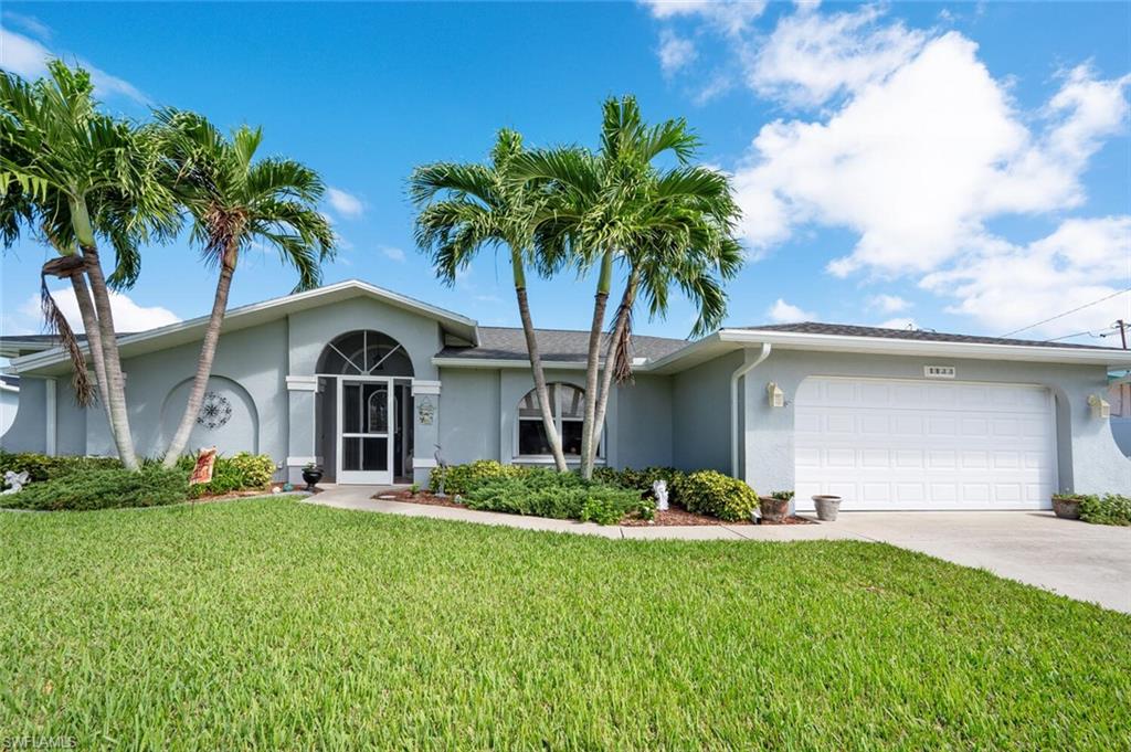 CAPE CORAL - Residential