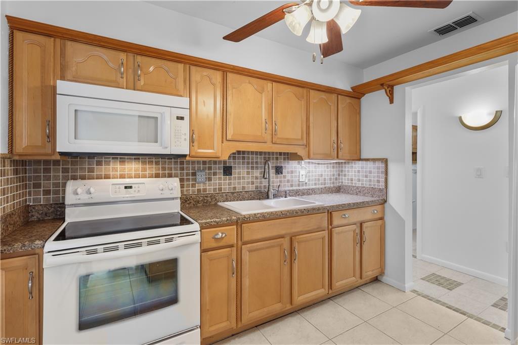 PINEWOOD CONDOMINIUM - Residential