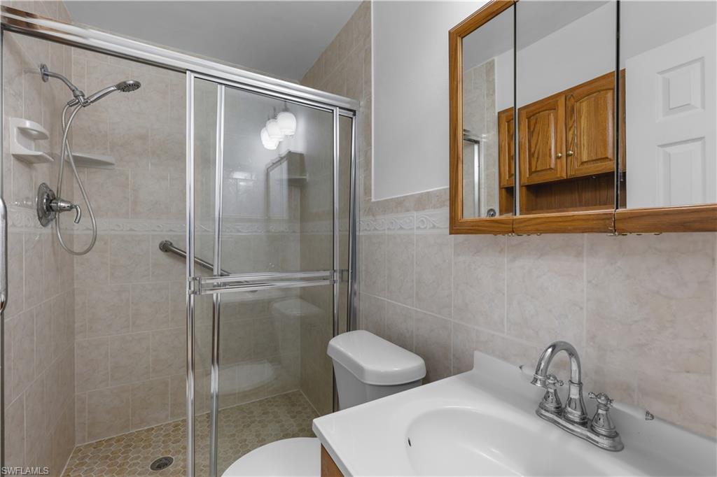 PINEWOOD CONDOMINIUM - Residential