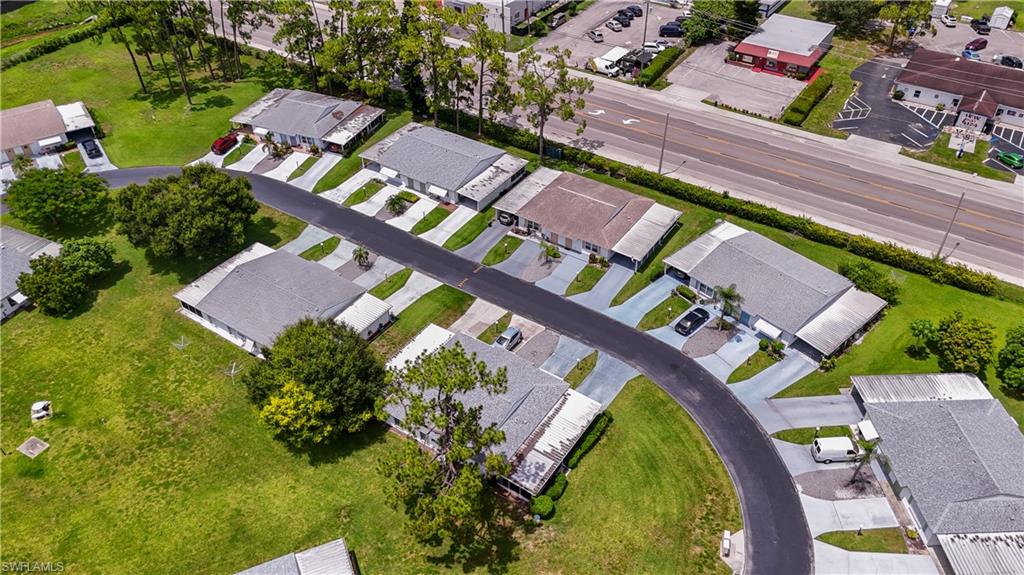 PINEWOOD CONDOMINIUM - Residential