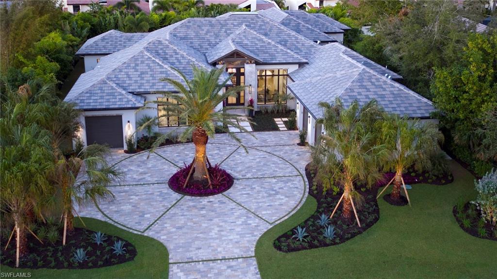 PINECREST AT PELICAN BAY - Residential