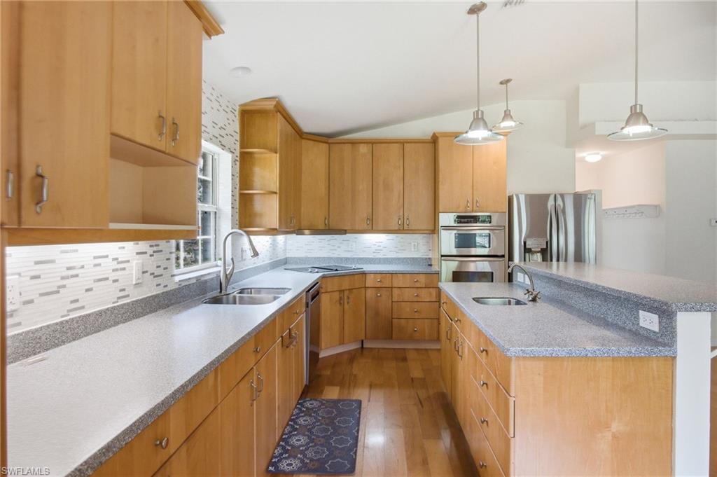 GOLDEN GATE ESTATES - Residential