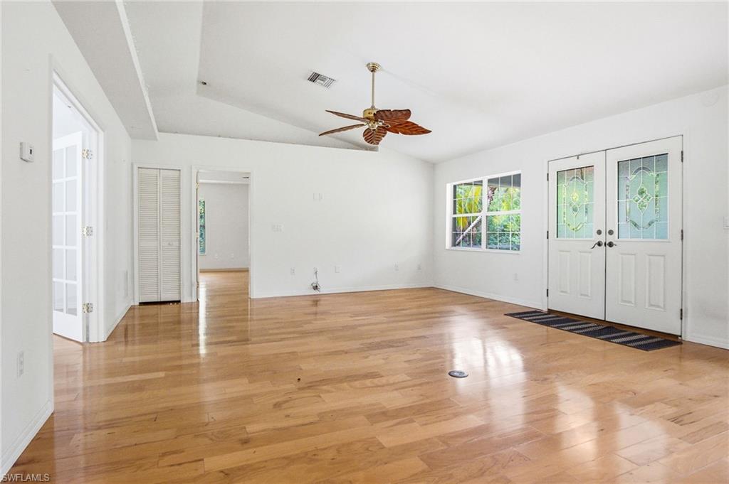 GOLDEN GATE ESTATES - Residential