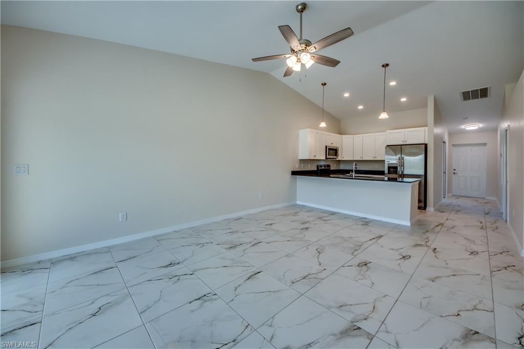 CAPE CORAL - Residential Lease