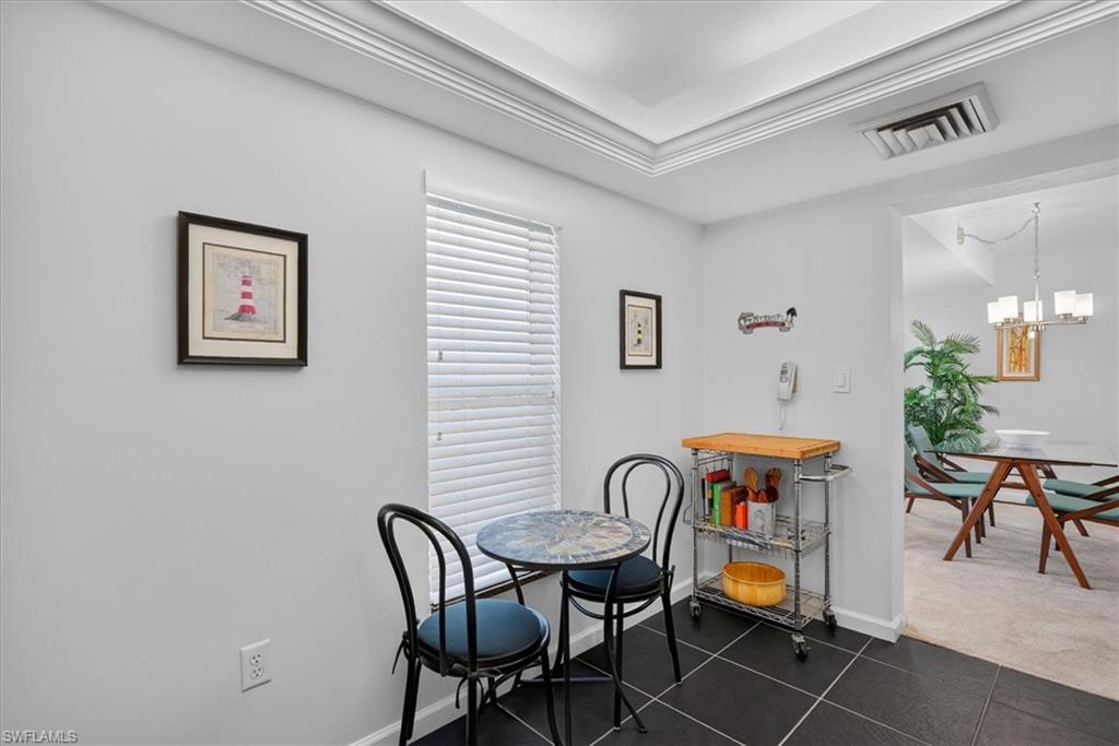 ISLAND REEF CONDO - Residential