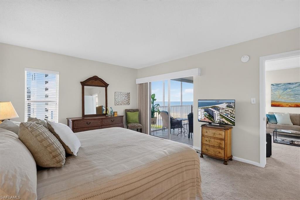 ISLAND REEF CONDO - Residential