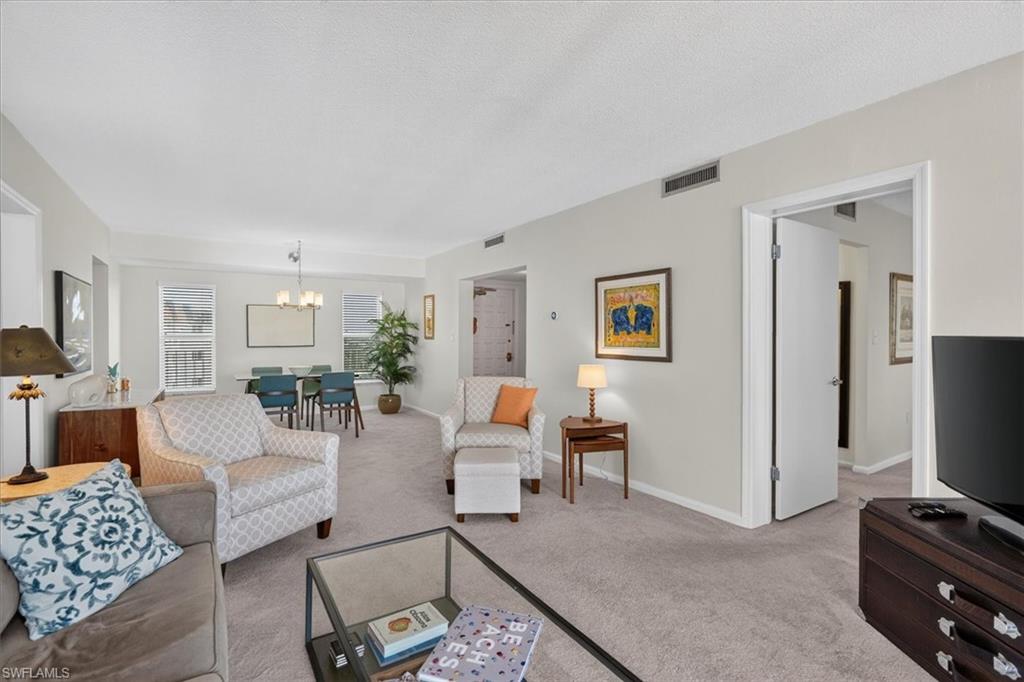 ISLAND REEF CONDO - Residential