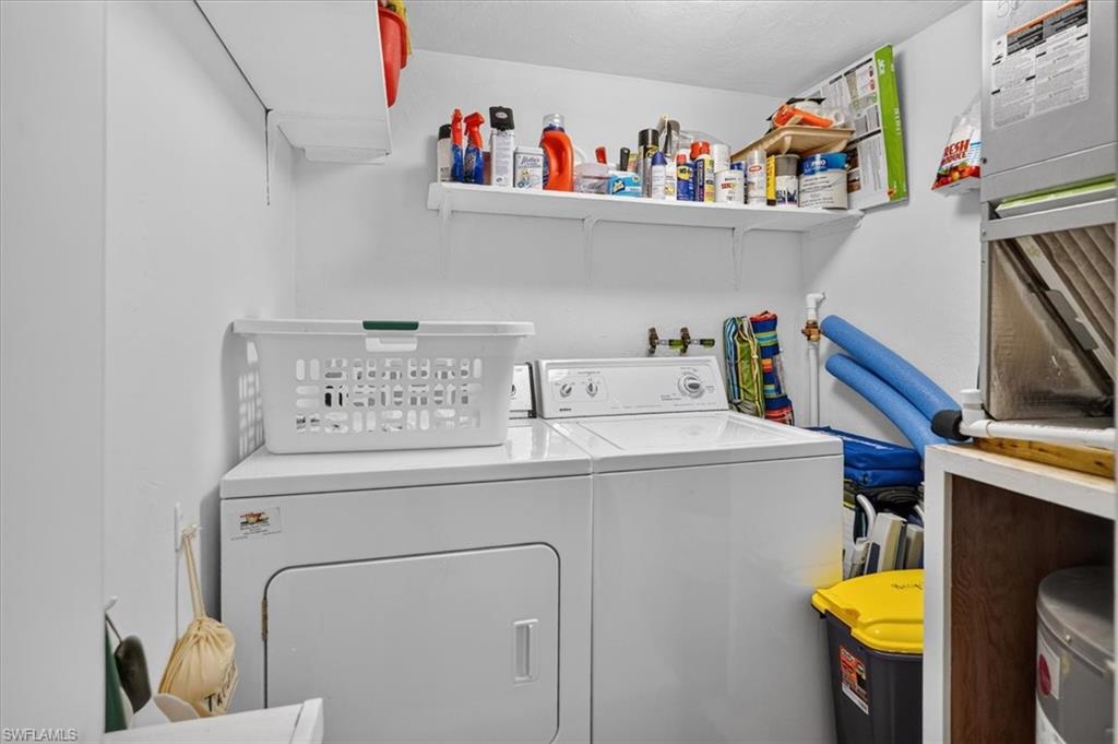 ISLAND REEF CONDO - Residential