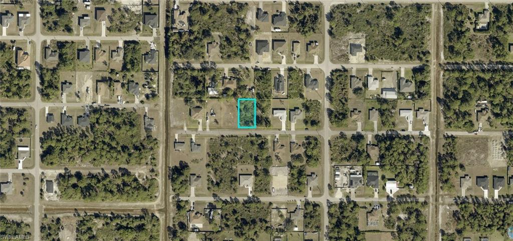 LEHIGH ACRES - Land