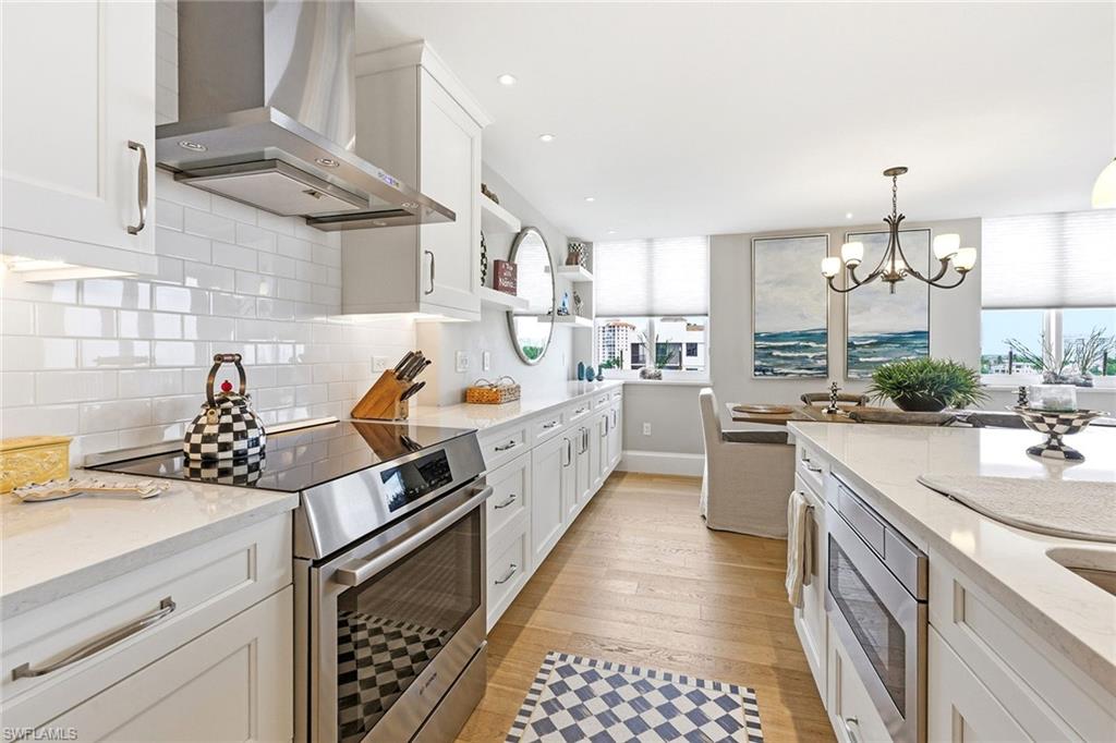 VANDERBILT BAY - Residential