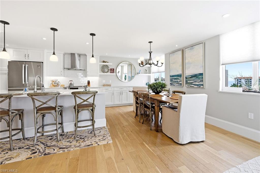 VANDERBILT BAY - Residential