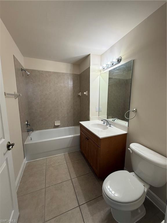 ISLES OF PORTO VISTA - Residential Lease