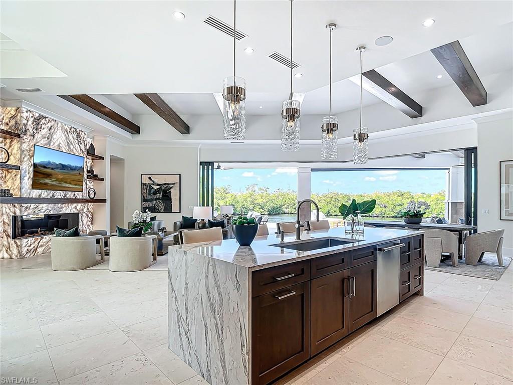 BAY HARBOUR ESTATES - Residential