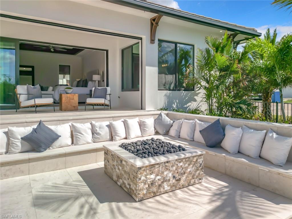BAY HARBOUR ESTATES - Residential