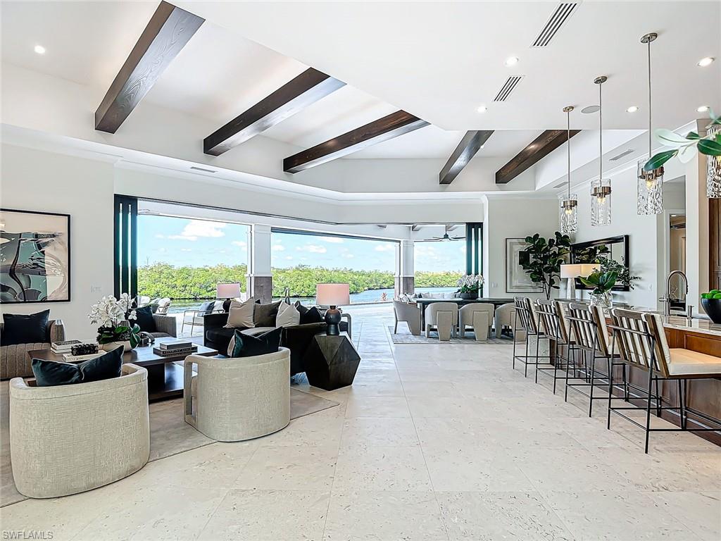 BAY HARBOUR ESTATES - Residential