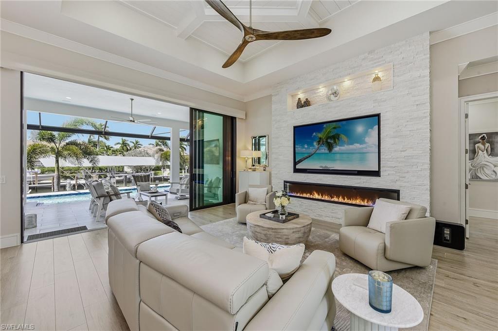MARCO ISLAND - Residential