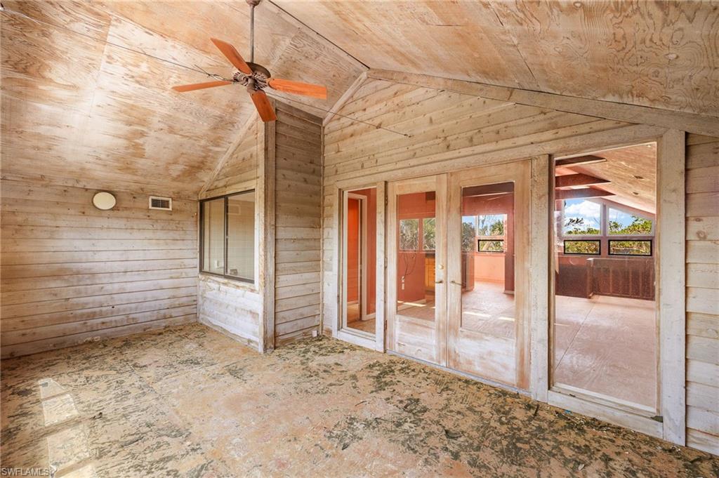 SANIBEL PINES UNREC - Residential