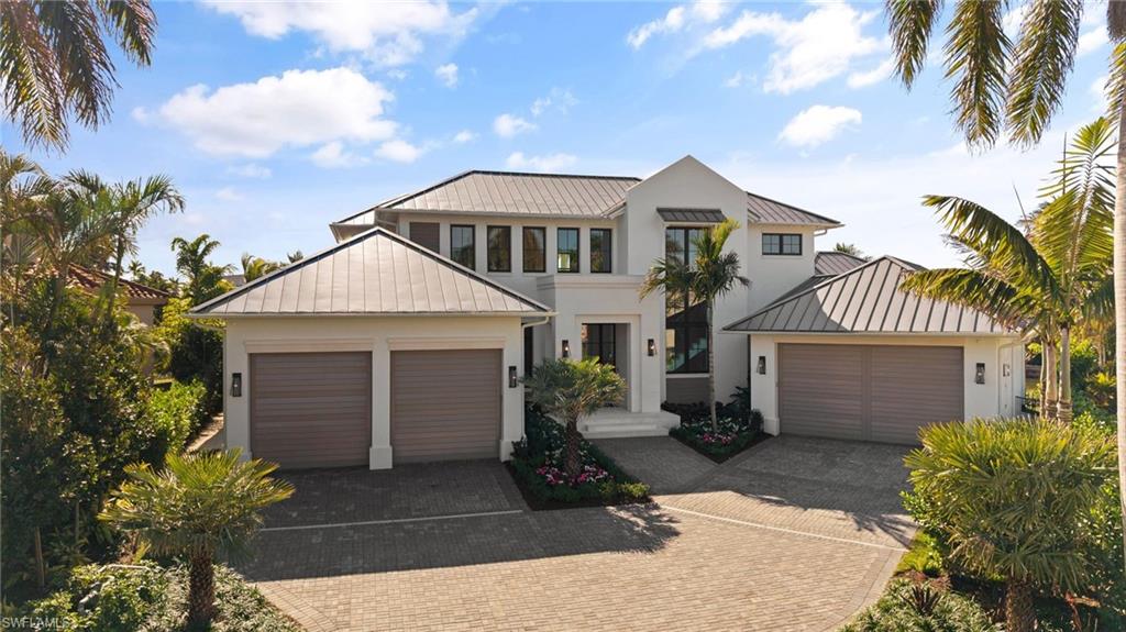 AQUALANE SHORES - Residential