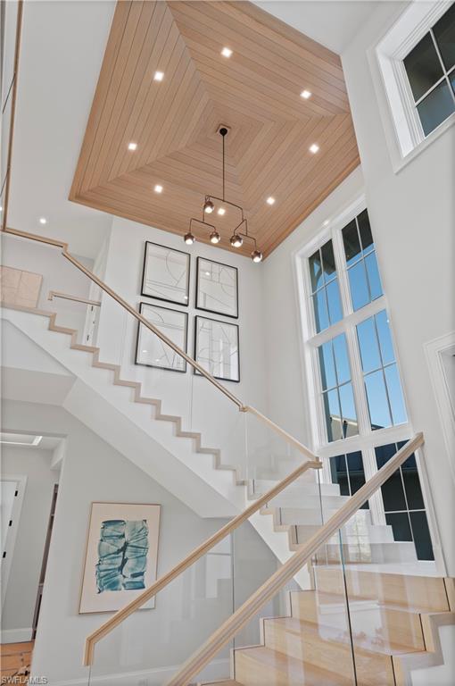AQUALANE SHORES - Residential