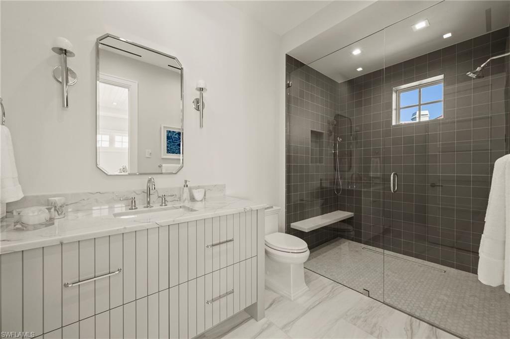 AQUALANE SHORES - Residential