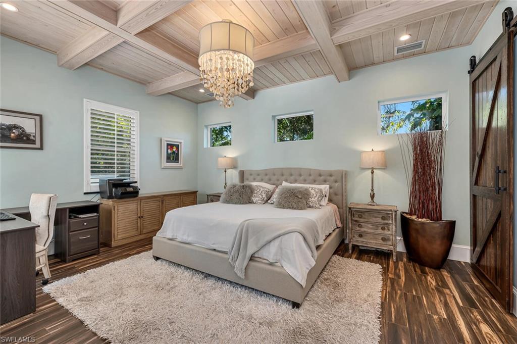 LAKE PARK - Residential
