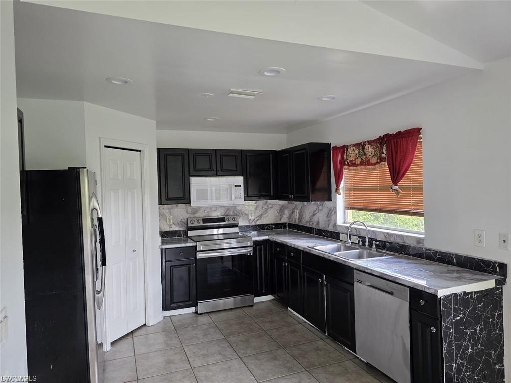 LEHIGH ACRES - Residential Lease