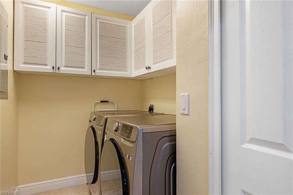 ISLES OF PORTO VISTA - Residential