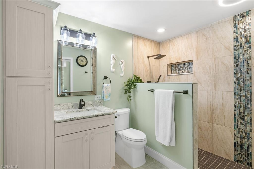 ISLES OF PORTO VISTA - Residential