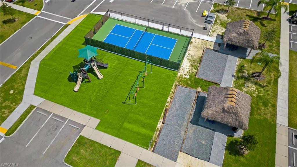 ISLES OF PORTO VISTA - Residential