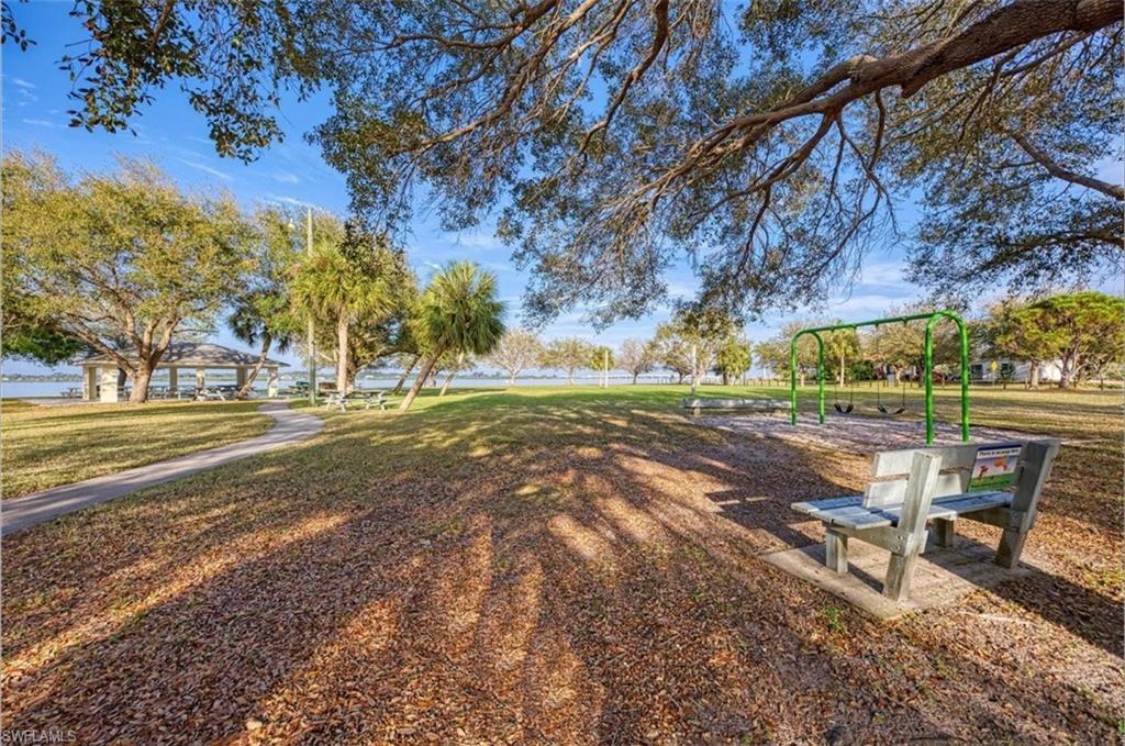 PORT CHARLOTTE - Land