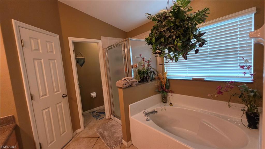 DANFORTH LAKES - Residential
