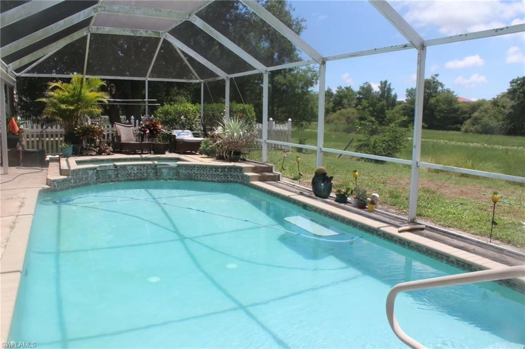 DANFORTH LAKES - Residential