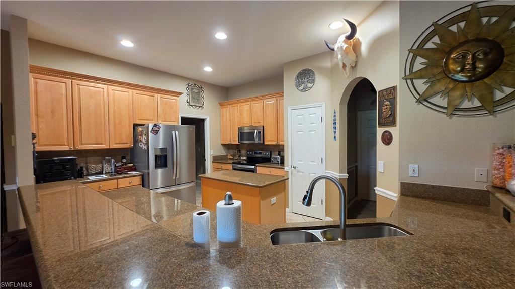 DANFORTH LAKES - Residential