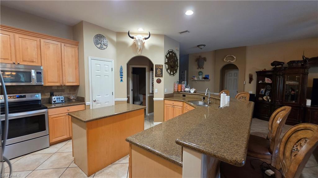 DANFORTH LAKES - Residential