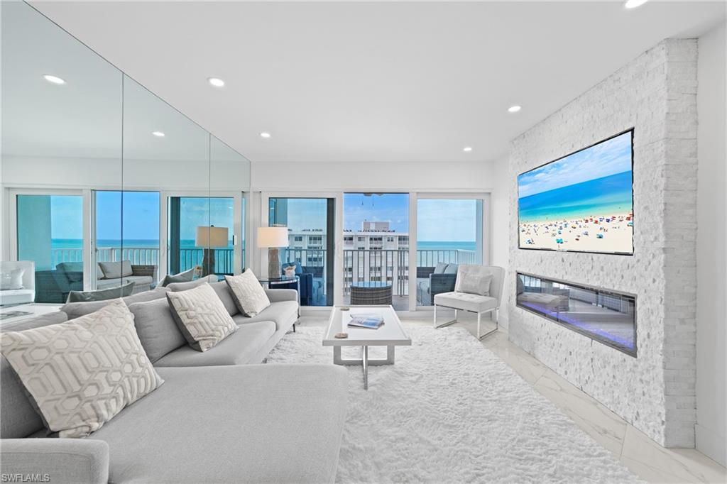 NAPLES CONTINENTAL - Residential Lease