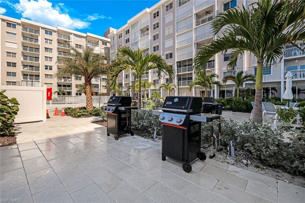 NAPLES CONTINENTAL - Residential Lease
