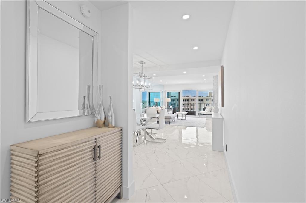 NAPLES CONTINENTAL - Residential Lease
