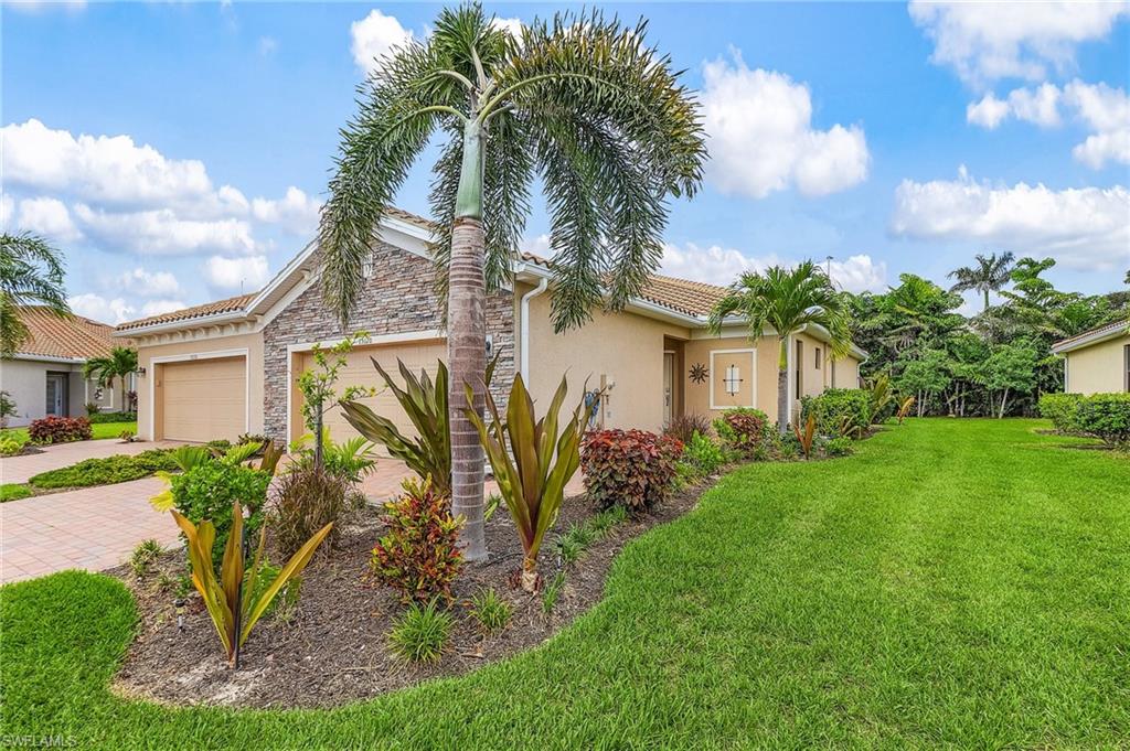 VENETIAN POINTE - Residential Lease