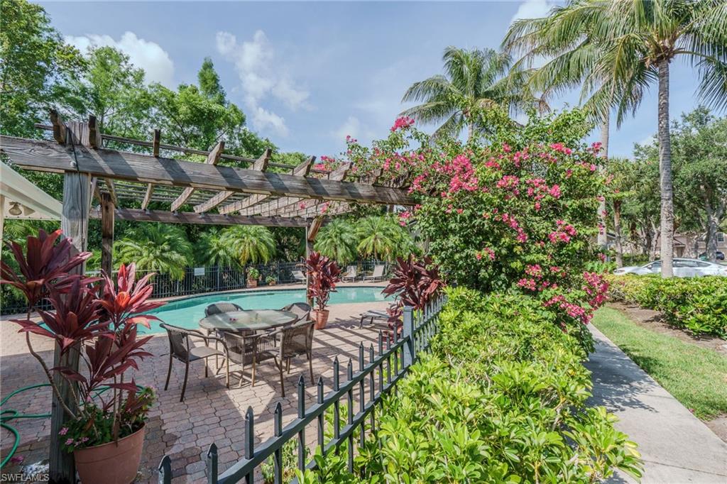 AVION WOODS - Residential