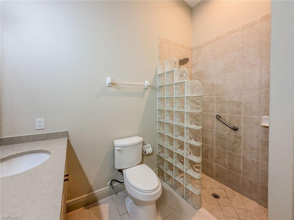 AVION WOODS - Residential