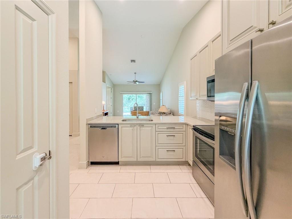AVION WOODS - Residential