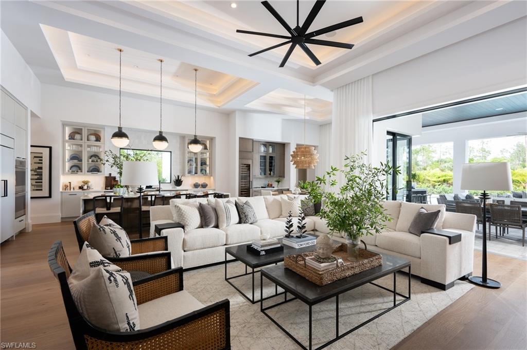 SILVER OAK NAPLES - Residential